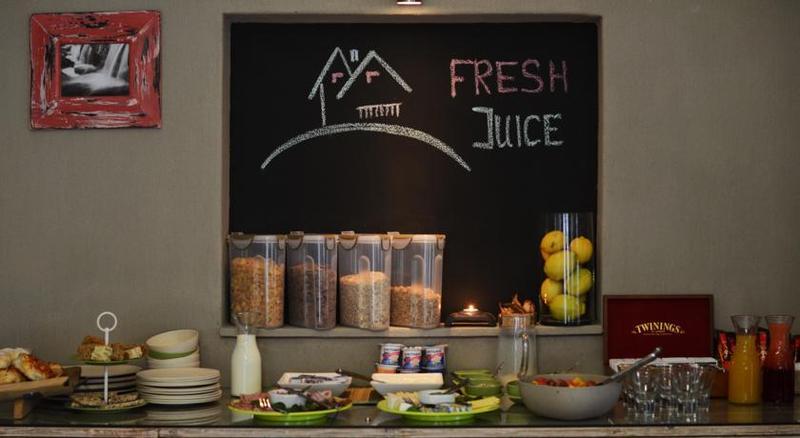 Organic Stay Guesthouse Swakopmund Buitenkant foto