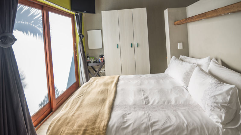 Organic Stay Guesthouse Swakopmund Buitenkant foto