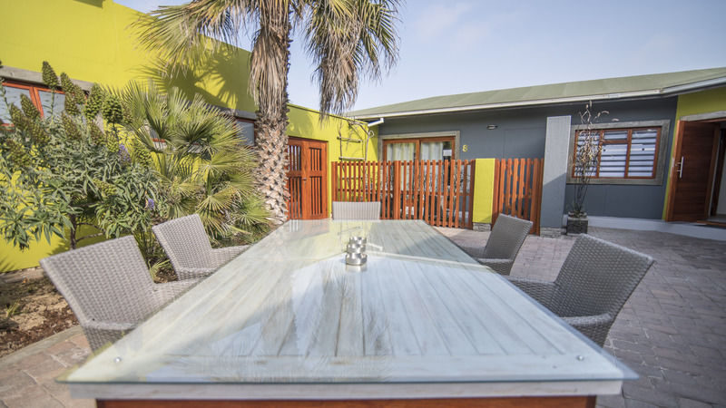 Organic Stay Guesthouse Swakopmund Buitenkant foto