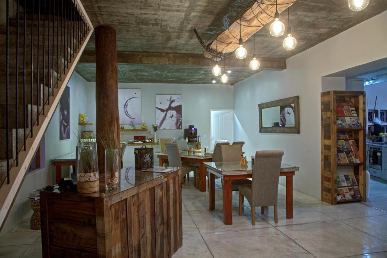 Organic Stay Guesthouse Swakopmund Buitenkant foto